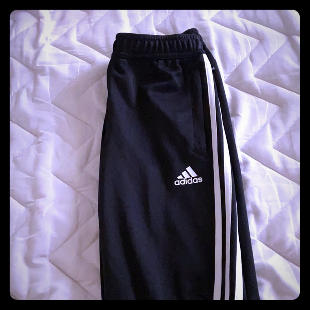 Adida pants in perfect condition ❕great offer -$20